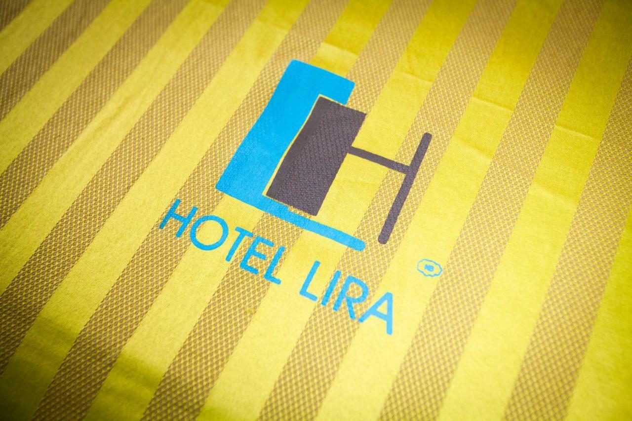 Hotel Lira - Solo Adultos Kota Meksiko Bagian luar foto