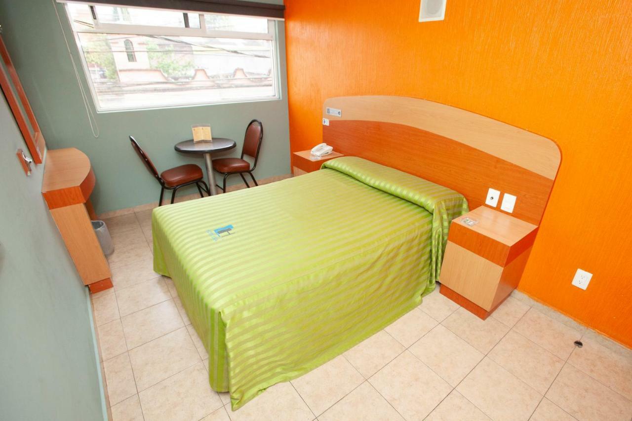 Hotel Lira - Solo Adultos Kota Meksiko Bagian luar foto